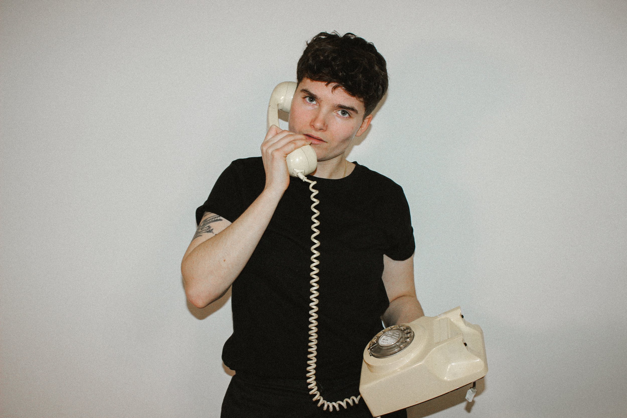 Chloe Hawes Artist Photo